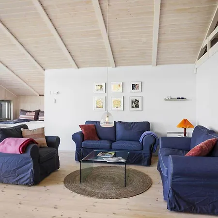 Ll253-tranekaer-engvej-1-b 펜션 Tranekær